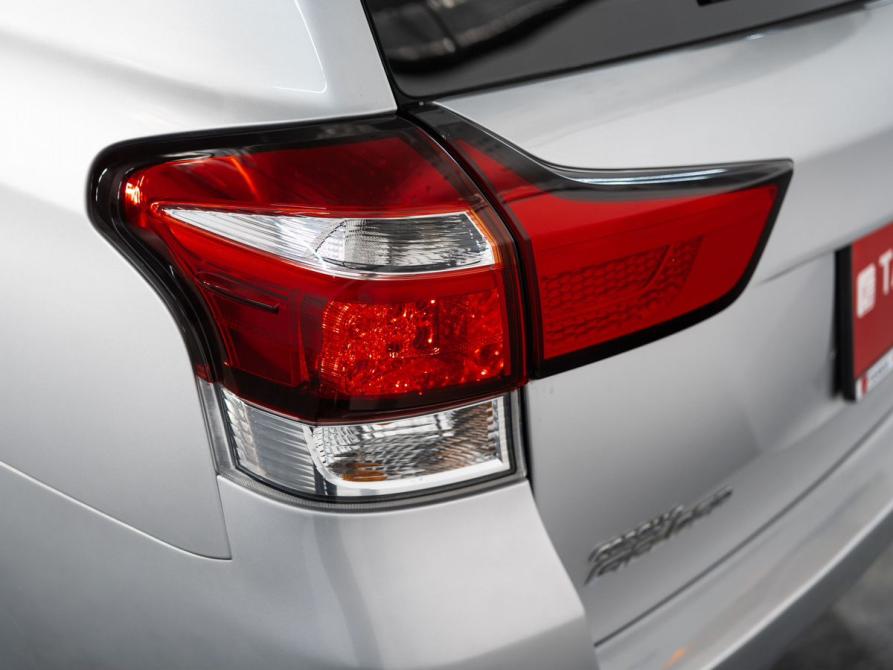 Toyota Corolla XI (E160 E170 E180) Рестайлинг 1 Иркутск  - изображение 22