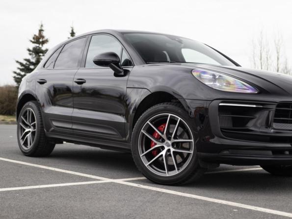 Porsche Macan I Рестайлинг 2 с пробегом 2021 года, цена 8 811 000 рублей, 22070 км, внедорожник, Автокод Объявления