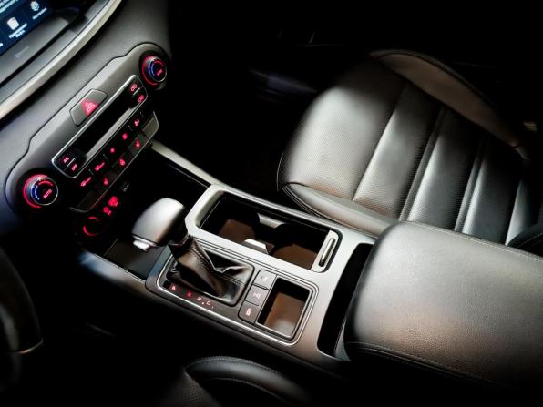 Kia Sorento III Prime Рестайлинг с пробегом 2018 года, цена 2 995 000 рублей, 20941 км, внедорожник, Автокод Объявления