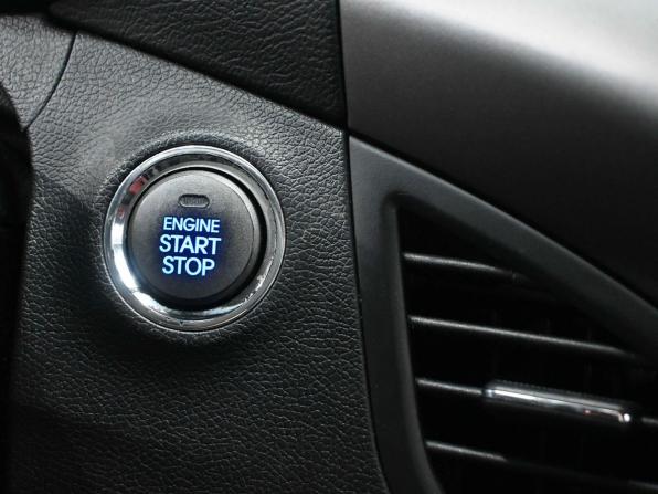 Hyundai Elantra V (MD) с пробегом 2011 года, цена 1 059 900 рублей, 193000 км, седан, Автокод Объявления