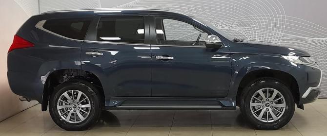 Mitsubishi Pajero Sport III Рестайлинг с пробегом 2019 года, цена 4 200 000 рублей, 15505 км, внедорожник, Автокод Объявления