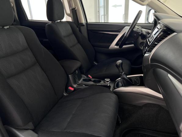 Mitsubishi Pajero Sport III с пробегом 2018 года, цена 2 675 000 рублей, 155257 км, внедорожник, Автокод Объявления