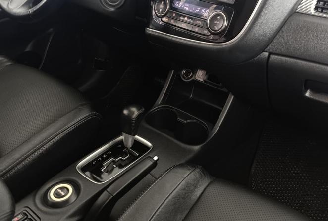 Mitsubishi Outlander III с пробегом 2013 года, цена 1 460 000 рублей, 147474 км, внедорожник, Автокод Объявления