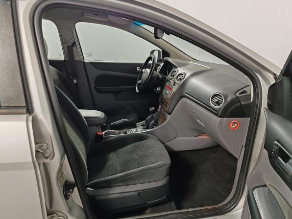Ford Focus II Рестайлинг с пробегом 2008 года, цена 475 000 рублей, 125388 км, хэтчбек, Автокод Объявления