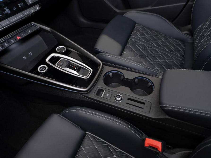 Audi A3 IV (8Y) Рестайлинг Москва  - изображение 16