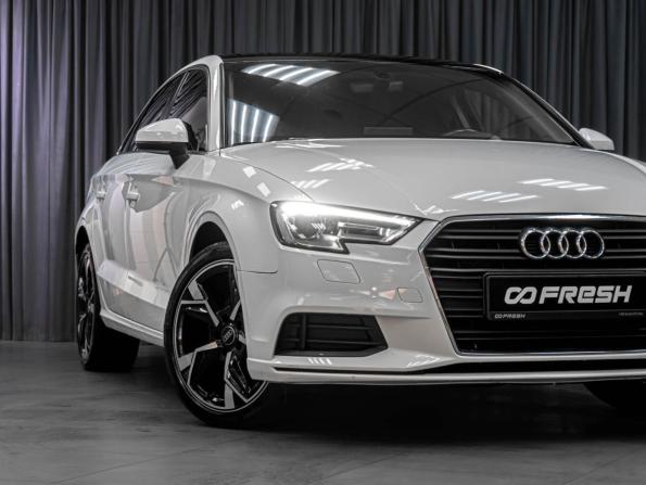 Audi A3 III (8V) Рестайлинг с пробегом 2019 года, цена 1 749 000 рублей, 142755 км, седан, Автокод Объявления
