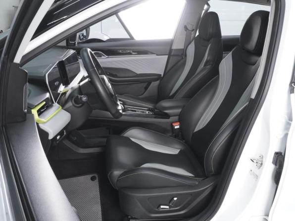 Geely Coolray I Рестайлинг с пробегом 2023 года, цена 2 080 000 рублей, 45714 км, внедорожник, Автокод Объявления