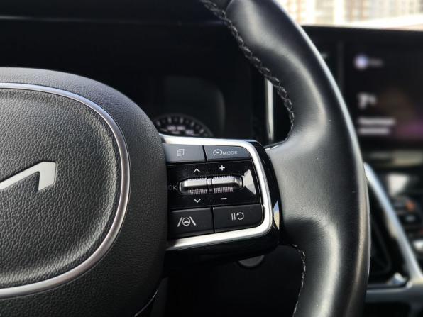 Kia Sorento IV с пробегом 2022 года, цена 4 260 000 рублей, 83000 км, внедорожник, Автокод Объявления