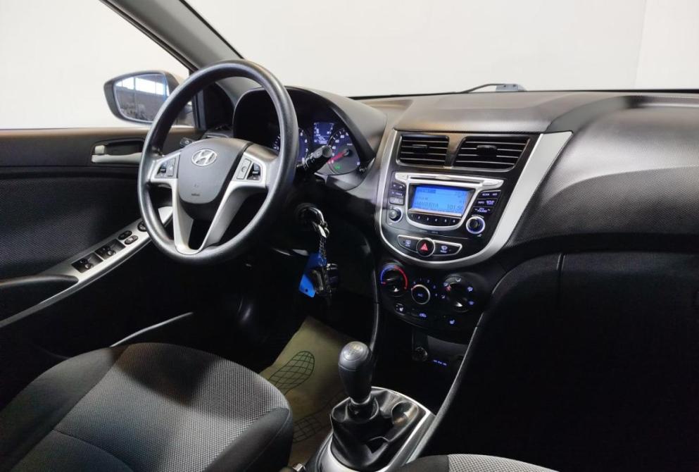 Hyundai Solaris I Саратов  - изображение 14