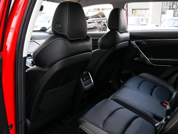 Geely Atlas Pro с пробегом 2021 года, цена 2 019 000 рублей, 41758 км, внедорожник, Автокод Объявления