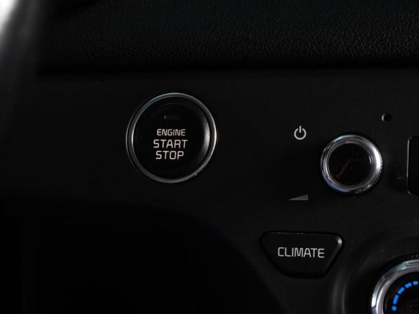 Kia Sportage IV Рестайлинг с пробегом 2021 года, цена 2 179 000 рублей, 121229 км, внедорожник, Автокод Объявления