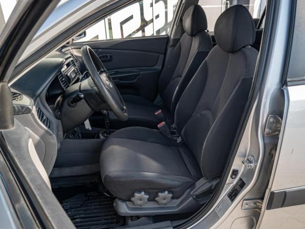 Kia Rio II с пробегом 2007 года, цена 555 000 рублей, 171905 км, хэтчбек, Автокод Объявления