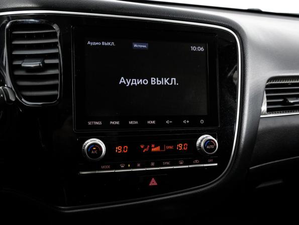 Mitsubishi Outlander III Рестайлинг 3 с пробегом 2021 года, цена 2 899 000 рублей, 98413 км, внедорожник, Автокод Объявления