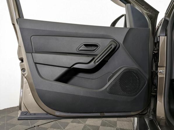 Renault Duster II с пробегом 2022 года, цена 1 815 000 рублей, 52000 км, внедорожник, Автокод Объявления