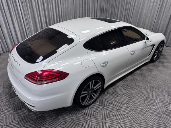 Porsche Panamera I Рестайлинг с пробегом 2013 года, цена 2 460 000 рублей, 171986 км, лифтбек, Автокод Объявления