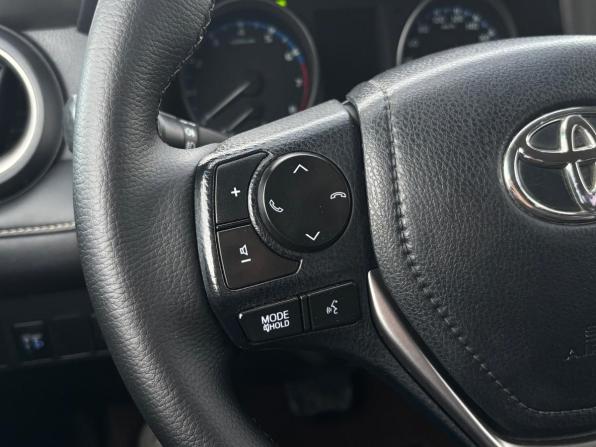 Toyota RAV4 IV (XA40) Рестайлинг с пробегом 2016 года, цена 2 550 000 рублей, 127112 км, внедорожник, Автокод Объявления