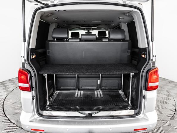 Volkswagen Multivan T5 Рестайлинг с пробегом 2010 года, цена 1 990 000 рублей, 246990 км, минивэн, Автокод Объявления