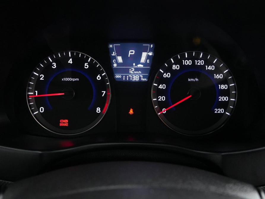 Hyundai Solaris I Новосибирск  - изображение 11