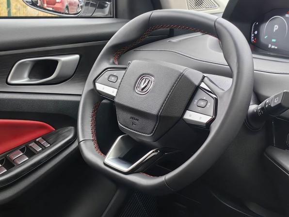 Changan UNI-S I с пробегом 2024 года, цена 2 109 000 рублей, 59318 км, внедорожник, Автокод Объявления