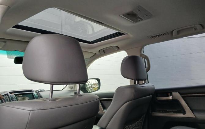 Toyota Land Cruiser 200 Series с пробегом 2008 года, цена 2 598 000 рублей, 240809 км, внедорожник, Автокод Объявления
