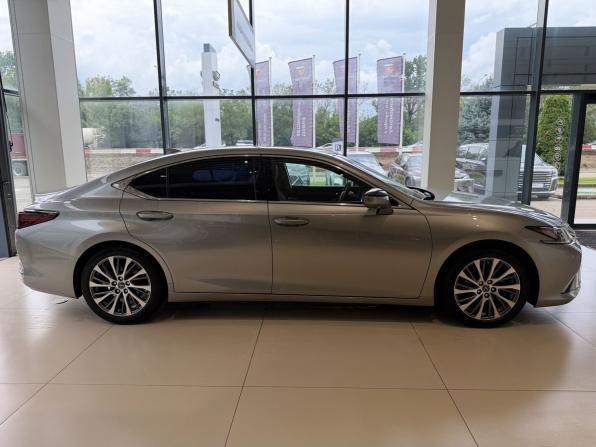 Lexus ES VII с пробегом 2019 года, цена 3 190 000 рублей, 141170 км, седан, Автокод Объявления