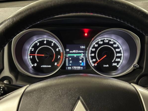 Mitsubishi ASX I с пробегом 2011 года, цена 1 040 000 рублей, 175159 км, внедорожник, Автокод Объявления