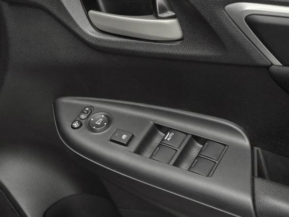 Honda Fit III с пробегом 2016 года, цена 1 260 000 рублей, 32300 км, хэтчбек, Автокод Объявления