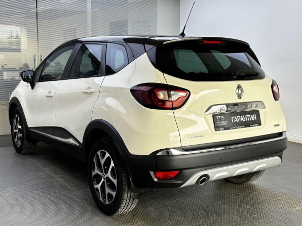 Renault Kaptur I с пробегом 2018 года, цена 1 769 000 рублей, 72500 км, внедорожник, Автокод Объявления