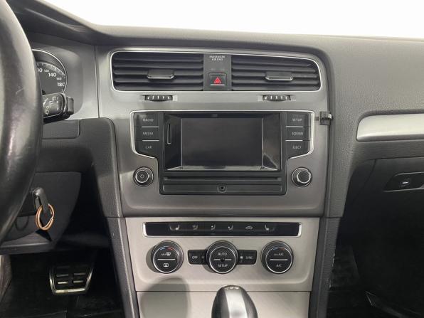 Volkswagen Golf VII с пробегом 2014 года, цена 960 000 рублей, 151905 км, хэтчбек, Автокод Объявления
