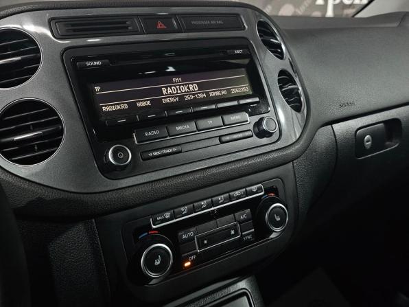Volkswagen Tiguan I Рестайлинг с пробегом 2012 года, цена 1 320 000 рублей, 150000 км, внедорожник, Автокод Объявления