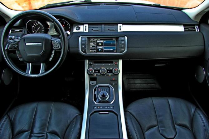 Land Rover Range Rover Evoque I с пробегом 2015 года, цена 2 200 000 рублей, 134362 км, внедорожник, Автокод Объявления