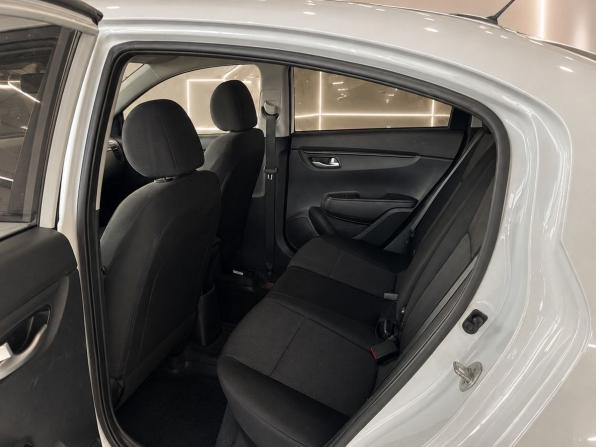 Kia Rio IV Рестайлинг с пробегом 2021 года, цена 1 645 000 рублей, 79000 км, седан, Автокод Объявления