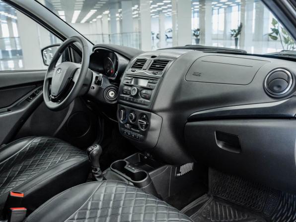 Lada (ВАЗ) Granta I Рестайлинг с пробегом 2022 года, цена 744 000 рублей, 63338 км, седан, Автокод Объявления