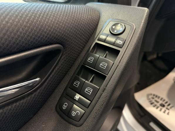 Mercedes-Benz A-Класс II (W169) Рестайлинг с пробегом 2009 года, цена 483 000 рублей, 249877 км, хэтчбек, Автокод Объявления