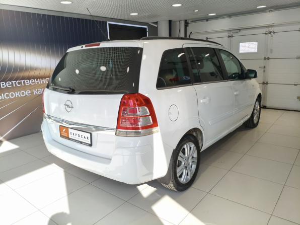 Opel Zafira B Рестайлинг с пробегом 2011 года, цена 610 000 рублей, 187000 км, компактвэн, Автокод Объявления