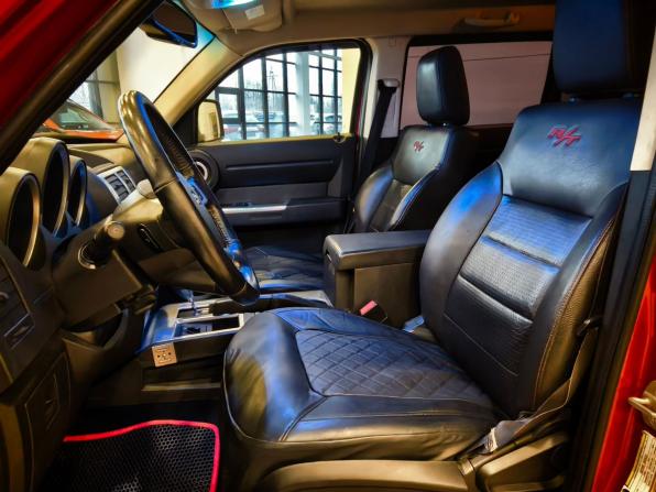 Dodge Nitro с пробегом 2008 года, цена 899 000 рублей, 162433 км, внедорожник, Автокод Объявления