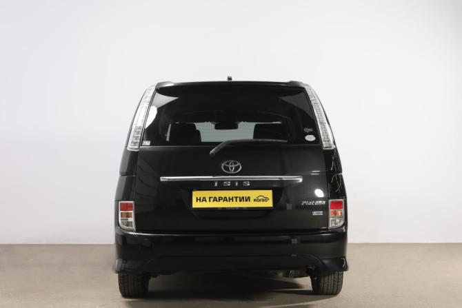 Toyota ISis I Рестайлинг с пробегом 2012 года, цена 1 199 000 рублей, 133000 км, компактвэн, Автокод Объявления