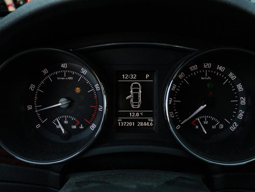 Skoda Superb II Москва  - изображение 20