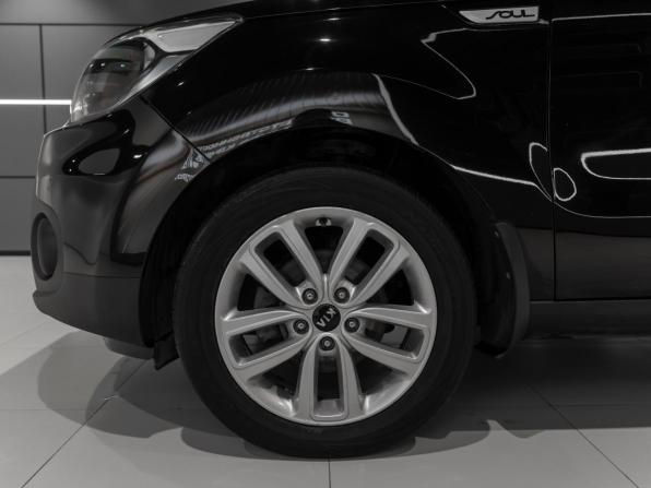 Kia Soul II Рестайлинг с пробегом 2017 года, цена 1 395 000 рублей, 135472 км, хэтчбек, Автокод Объявления