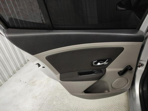 Renault Megane III Рестайлинг с пробегом 2012 года, цена 690 000 рублей, 145036 км, хэтчбек, Автокод Объявления