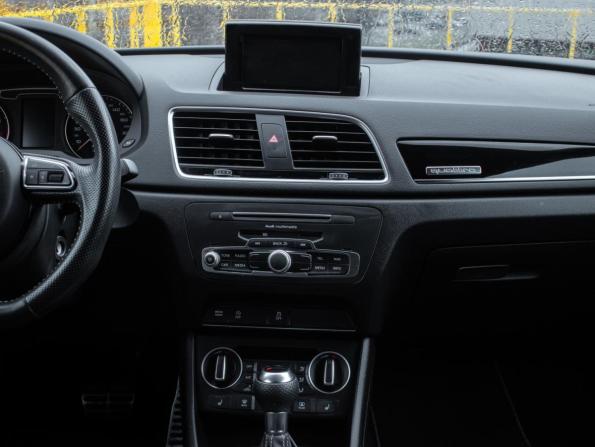 Audi Q3 I (8U) Рестайлинг с пробегом 2017 года, цена 2 425 000 рублей, 108425 км, внедорожник, Автокод Объявления