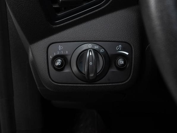 Ford Kuga II Рестайлинг с пробегом 2016 года, цена 1 598 000 рублей, 84413 км, внедорожник, Автокод Объявления