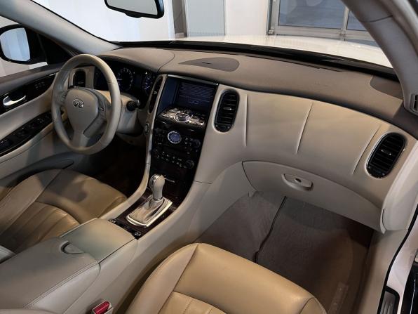 Infiniti QX50 I с пробегом 2013 года, цена 1 740 000 рублей, 155890 км, внедорожник, Автокод Объявления