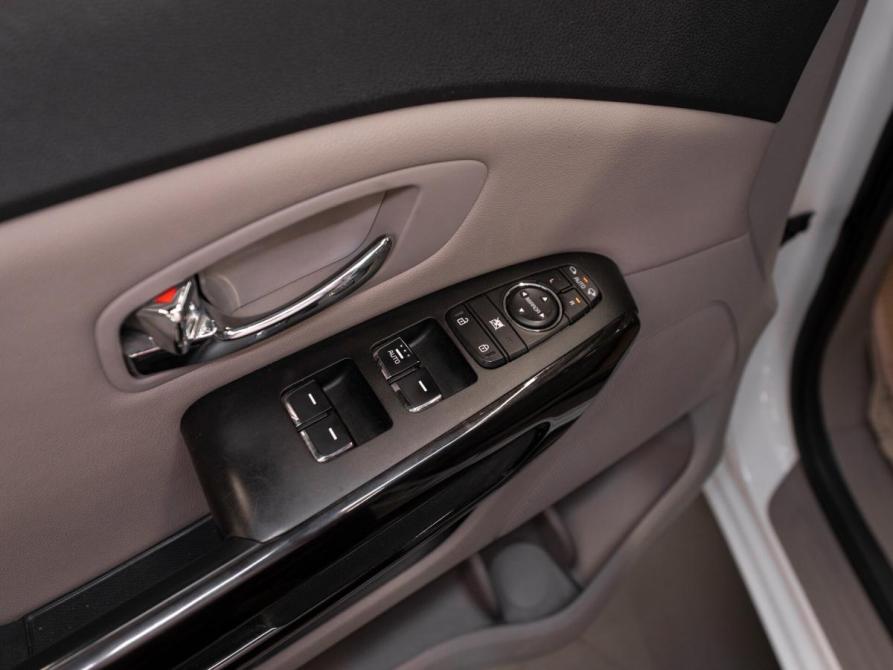 Kia Carnival III Москва  - изображение 22