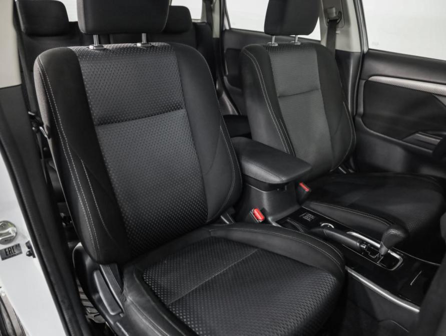 Mitsubishi Outlander III Рестайлинг 2 Санкт-Петербург  - изображение 21
