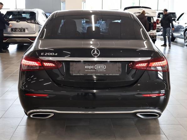 Mercedes-Benz E-Класс V (W213 S213 C238) Рестайлинг с пробегом 2021 года, цена 2 899 000 рублей, 185598 км, седан, Автокод Объявления