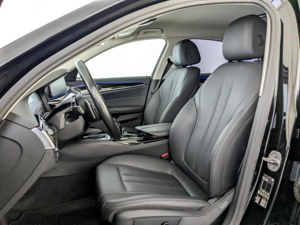 BMW 5 серии VII (G30/G31/G38) Рестайлинг с пробегом 2022 года, цена 5 000 000 рублей, 61008 км, седан, Автокод Объявления