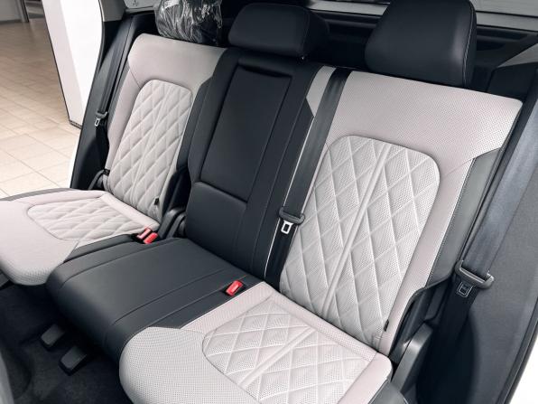Volkswagen Tavendor I с пробегом 2026 года, цена 6 279 000 рублей, 130 км, внедорожник, Автокод Объявления