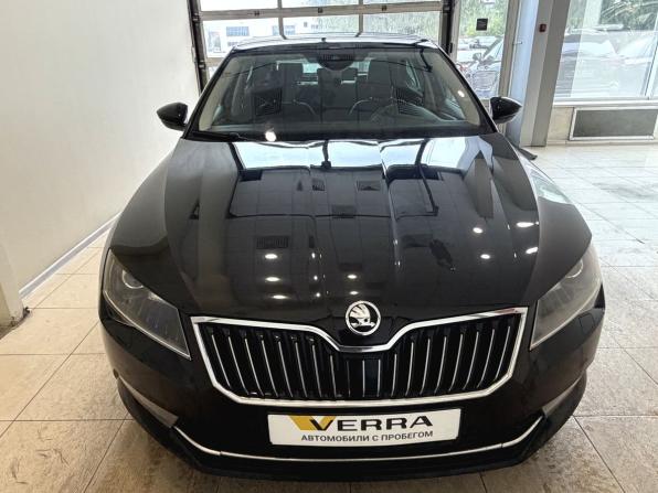 Skoda Superb III с пробегом 2015 года, цена 1 650 000 рублей, 189000 км, лифтбек, Автокод Объявления