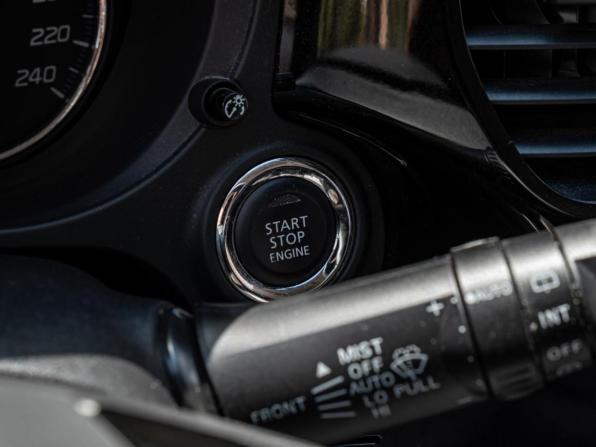 Mitsubishi Outlander III Рестайлинг 3 с пробегом 2021 года, цена 2 665 000 рублей, 60589 км, внедорожник, Автокод Объявления